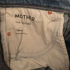 Mother the Cruiser Flares